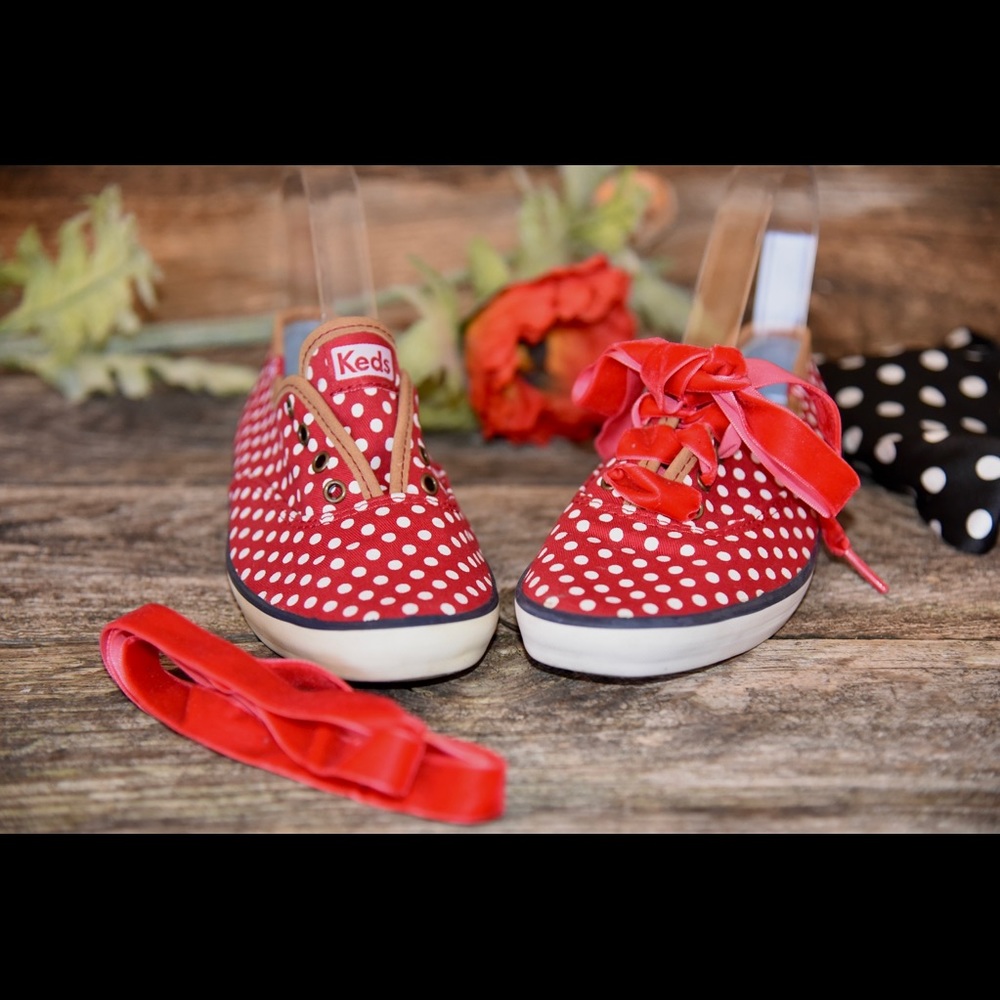 Keds Shoes  Red Polka Dot with  Cutest Red Velvet Ribbon Laces size 6